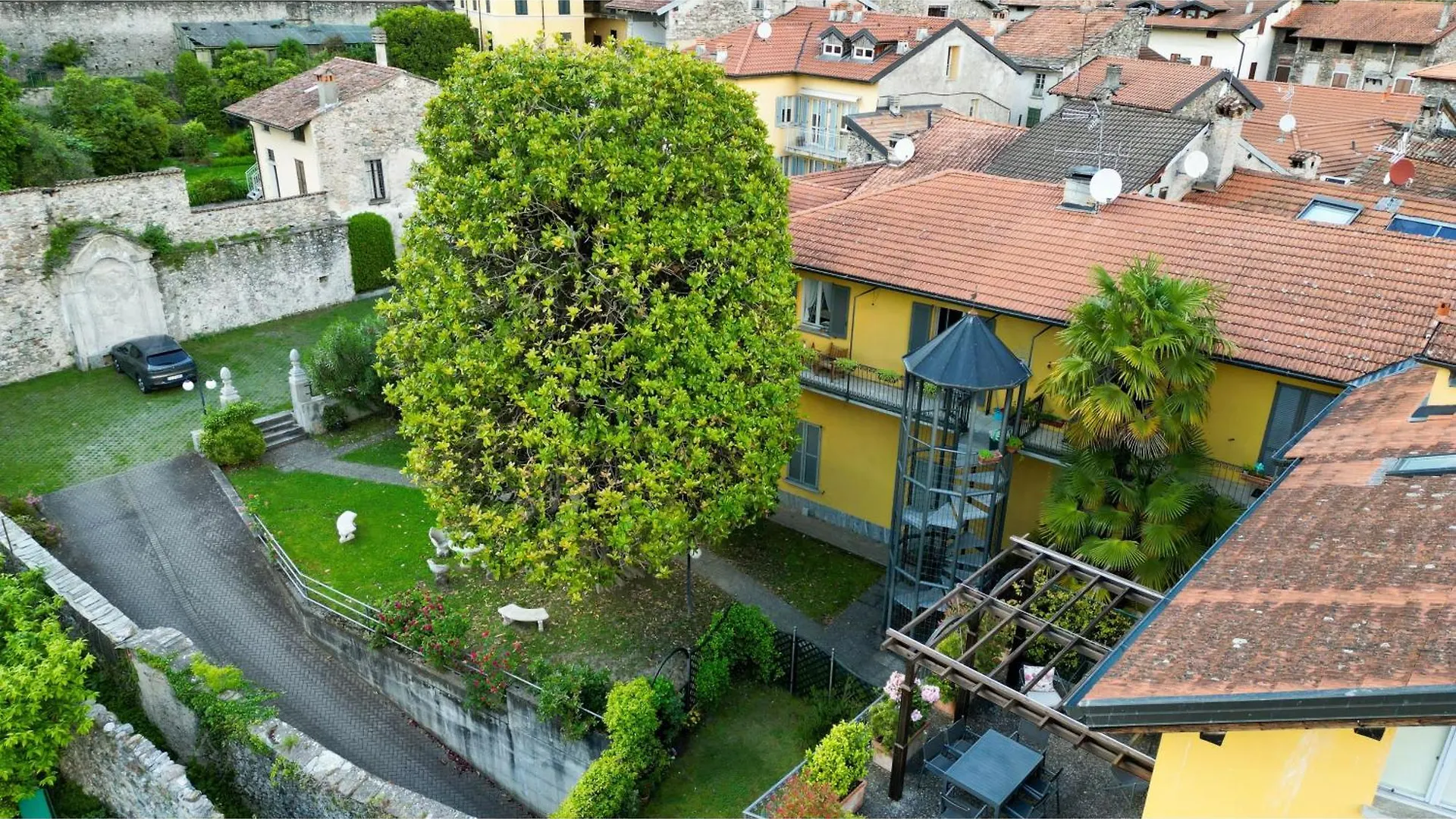 Timeless Garden Lake Como Gravedona 0*,
