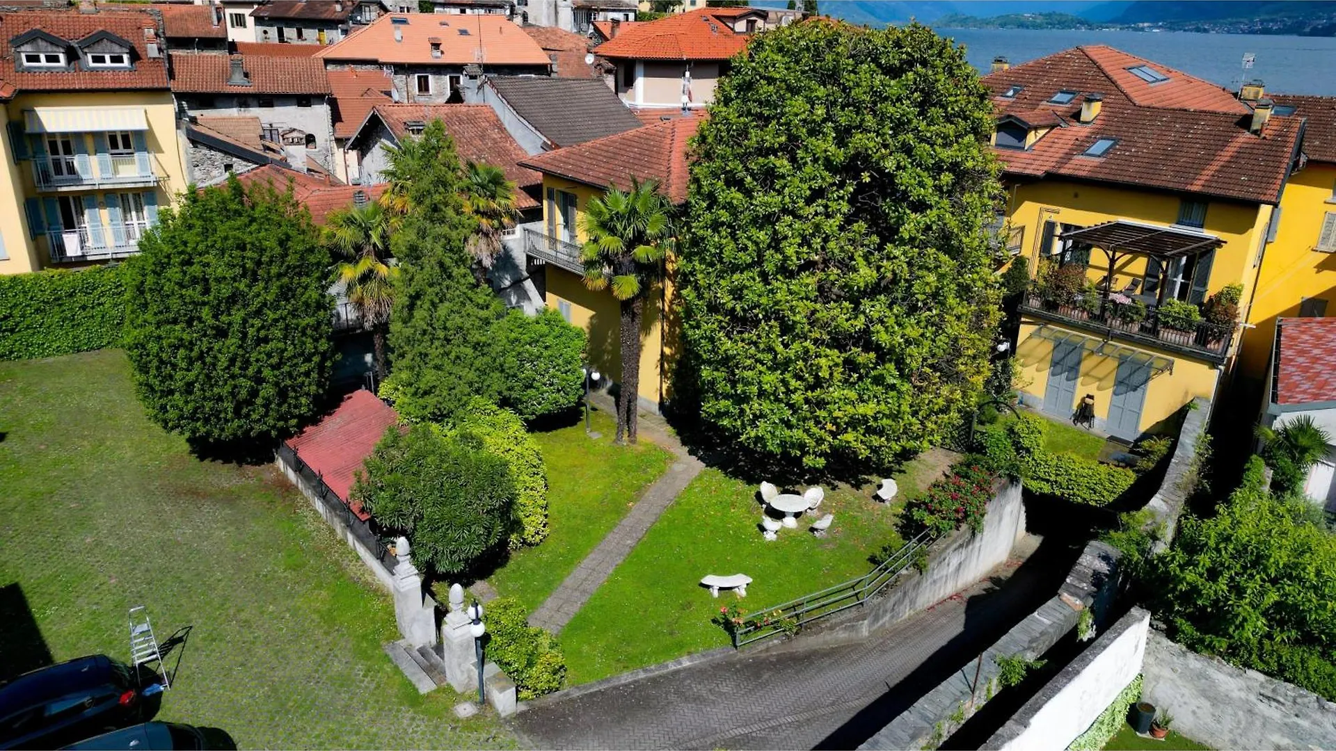 Timeless Garden Lake Como Gravedona